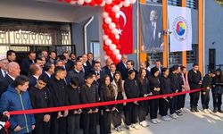 Rifat Hisarcıklıoğlu, Denizli'de TOBB'un desteğiyle yaptırılan okulların açılışına katıldı