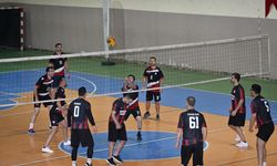 Manisa'da Kaymakamlık Kupası Voleybol Turnuvası yapılıyor!
