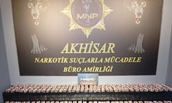 Akhisar'da zehir imalatı ve tacirliği yapan 5 kişi tutuklandı