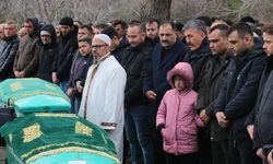 Manisa Demirci'de hayatını kaybeden 3 kişi son yolculuğuna uğurlandı