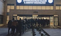 Uşak'ın dibinde 9'u DEAŞ'lı 62 düzensiz göçmen yakalandı !