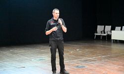 Uşak Üniversitesi'nde deprem farkındalık eğitimi