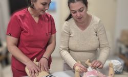 Uşak Eğitim ve Araştırma Hastanesi'nde doğumdan önce annelik eğitimi