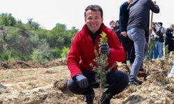 Uşak'taki fiziksel ve sözlü saldırılara rağmen gerçeğin peşinden yürüyorlar!