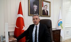 İzmir Valisi Elban, "Yılın Kareleri"ni oyladı