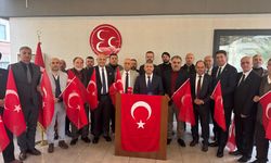 İzmir'den Türk bayrağına yapılan saldırıya tepki