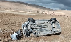 Dinar'da tır ile otomobil çarpıştı, 5 yaralı!