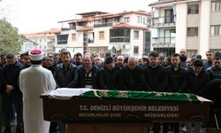 Kazada ölen sağlık çalışanı Kadriye Koçan'a hastanede cenaze töreni