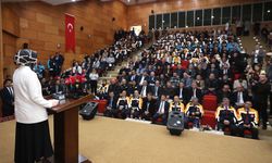 Uşak'tan da hasta giden o şehre 12 yeni ambulans ve 1 UMKE aracı!