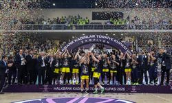 Fenerbahçe'ye iki kupa !