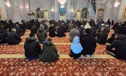 Uşak'ta Berat Kandili camilerde idrak edildi