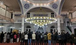 Karahallı Ulu Cami’de Enderun Usulü Teravih Coşkusu