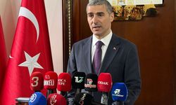 Vali Naci Aktaş Afyonkarahisar'da görevine başladı