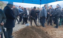 Uşak'ın komşusu Simavlı işadamı Nurullah Koyuncuoğlu, son yolculuğuna uğurlandı