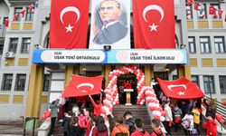 Uşak'ta ilk ders heycanı