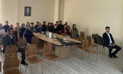 Sivaslı'da sağlık personellerine eğitim