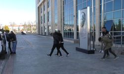 Uşak Polisi, kaçak sigara ve alkollü içki operasyonları yaptı