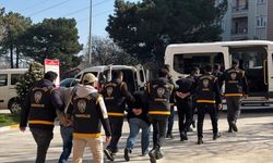 Uşak'ta fabrika kasası soyan hırsızlar Saruhanlı'da yakalandı