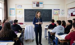 Uşak'taki öğretmenler, Fatma Nur öğretmen için yürüdü!