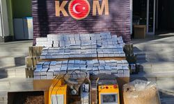 66 bin 500 makaron yakalayan Uşak polisi, 2 kişiyi yakalayarak adalete teslim etti