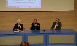 Hilal Sabancı, Uşak Üniversitesi'nde kadının medeni ve dini hukuk nezdindeki yerini anlattı