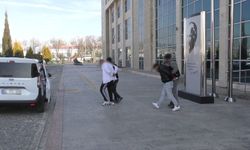 Uşak’taki operasyonlarda zehir tacirleri yakayı ele verdi