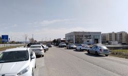 Uşak Eğitim ve Araştırma Hastanesi'nde otopark sorunu had safhaya çıktı