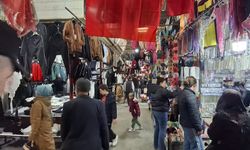 Uşak kapalı pazarda bayram hareketliliği