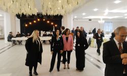 Şengül Sayan ve ekibi Uşak İnşaatçılar Odası seçimini kazandı