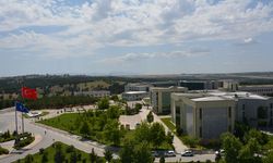 Uşak Üniversitesi'ndeki 150 öğrenciye toplam 100 bin TL'lik alışveriş çeki dağıtılacak!