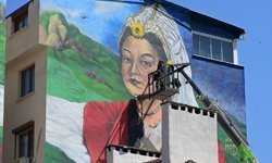 Uşak'ın komşusu Manisa'da Alex Mengü tarafından Hafsa Sultan'ı betimleyen çalışma yapıldı