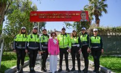 Şehit Sabri Emir'in eşi Özlem Emir, trafik bilinci için çalışma yapıyor