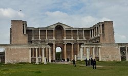 Uşak'tan hafta sonu yoğun olarak ziyaret edilen Kula ve Salihli'deki tarihi ve doğal güzellikler