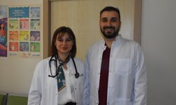 Üniversitede tanışan tıpçı çift, Afyon Sandıklı'da çalışıyor