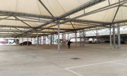 Uşak Sigorta Pazarı'nın ücretli otopark uygulaması sonlanmalı! Çevre sokaklarda park yoğunluğu vatandaşa eziyet oldu!