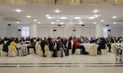 Karşısına rakip çıkmayan Atalay Savaş, bir dönem daha Uşak Esnaf Odaları Birliği Başkanı oldu!