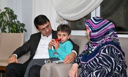 Uşak Valisi Kartal, ailenin korunması ve gençlerin desteklenmesiyle ilgili çalışmaların süreceğini vurguladı