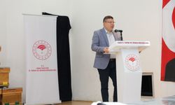 Karahallı’da gerçekleştirilen arıcılığa destek programına Uşak milletvekili Tuğrul’da katıldı