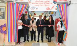 Fatih Anadolu İmam Hatip Lisesi ve Karakuyu Ortaokulu’nda 4006 TÜBİTAK Bilim Fuarı Sergisi açıldı