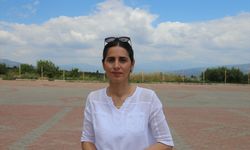 Karacasu'da başı boş köpeklerin saldırısına uğrayan kadın, 1000 imza topladı ve soruna çözüm için mücadele başlattı