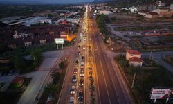 İzmir, Uşak ve Ankara arasında yoğun trafik! Bayram dönüşü başladı!