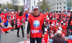 Uşak'taki bazı öğretmen atamalarına tepki gösterdi