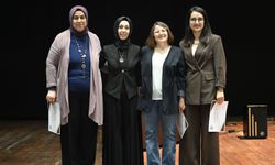 Uşak Üniversitesi’nde iki oturumluk ‘Hemşirelik Haftası’ sempozyumu düzenlendi