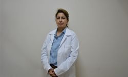 Türkiye’de görev yapan İran asıllı Romatoloji uzmanı Ladan Shoarian, Uşak’ta hasta kabulüne başladı