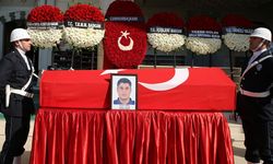 Şehit polis Tayfun Baş, Denizli'de gözyaşlarıyla son yolculuğuna uğurlandı