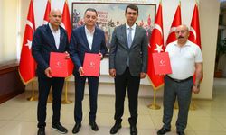 Uşak Valiliği, UTSO ve Uşak Ticaret Borsası iş birliği ile Uşak İleri Tarım Teknolojileri A.Ş.'nin kurulduğunu duyurdu