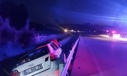 Dinar'da refüje çarpan otomobildeki 1 kişi hayatını kaybetti