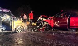 Belçika plakalı aracın karıştığı kazada 2 kişi hayatını kaybetti