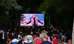 Uşak'ın ardından Manisa'da da Kadir İnanır filmleri gösterime girmeye başladı