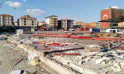 Uşak'taki balık pazarı da eski yerine gidiyor